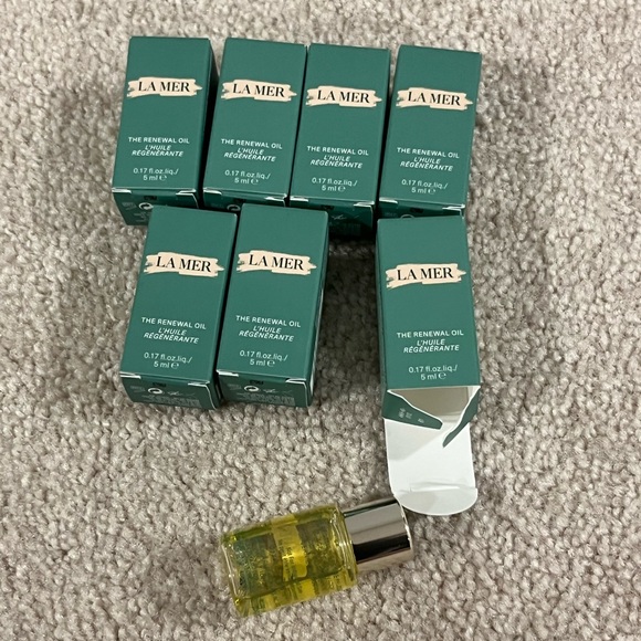 LA MER The Renewal Oil 5ml New in box! moisture anti-aging serum/ face oil - Picture 7 of 8